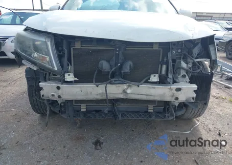 2015 Nissan Pathfinder Platinum из США, поврежденный, VIN 5N1AR2MM9FC701075